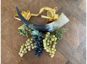 Horn With Hanging Grapes