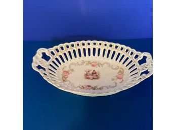 Vintage Royal Bavaria  Reticulated Courting Couple Oval Bowl - 8 1/2 Inches In Length