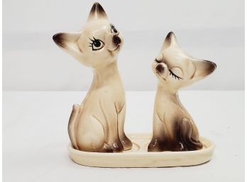 Cute Vintage Mid Century Modern Ceramic Siamese Cat Salt & Pepper Shaker Set On Dish