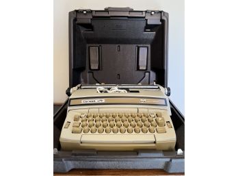 Smith Corona Super 12 Electric Typewriter And Case