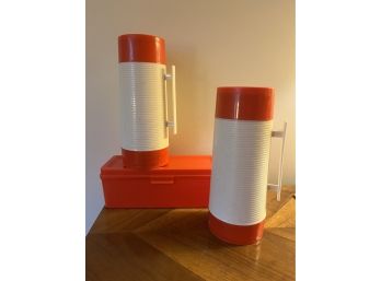 Vintage Aladdin Thermos Set