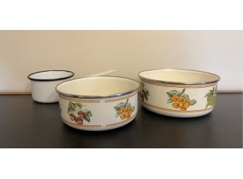 Regency Enamel Bowls And Extra Pot