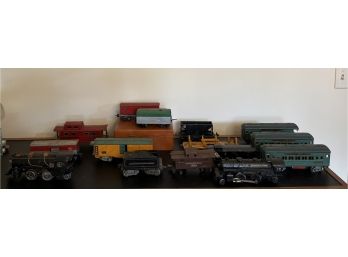 Lionel & American Flyer Train Cars