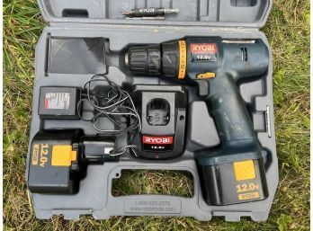 Ryobi SA120 12V 3/8' Cordless Drill / Driver With Battery, Case And Charger