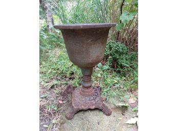 Fabulous Patina On This Cast Iron Vintage Victorian Style Outdoor Planter