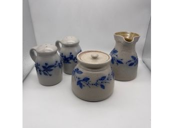 Salmon Falls Stoneware Pottery, Dover N.H. - 4 Pieces - LOT B