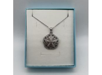 Sterling Silver Necklace Starfish Design 18' Chain- Stamped 925, 5g