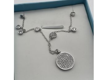 Sterling Silver Necklace W/ Circular Pendant Design, 20' Chain - Stamped 925, 4.2g