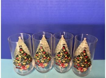 Second Set Of Four (4) Vintage Nikko ChristmasTime Drinking Glasses