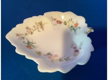 Vintage Wedgwood English Bone China Mirabelle Leaf Candy/Nut Dish