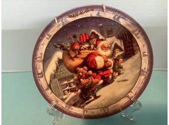 Vintage Collectible Christmas Plate:  Scott Gustafon's Santa's First Stop (Bradex #84-B10-95.3)