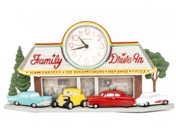 Cute New Haven Quartz Mantel Clock 'Family Drive-In'