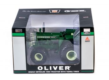 Speccast 1:16 Die Cast Oliver Tractor