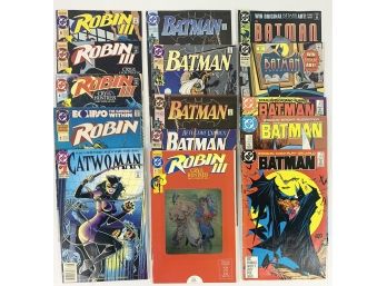 15 Vintage Comics Books, (9) Batman, (5) Robin And (1) Cat Woman