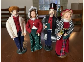 Byers Choice Style Carolers Set Of 4