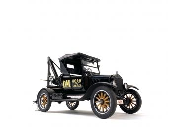 1925 Ford Model T Tow Truck  - With Title