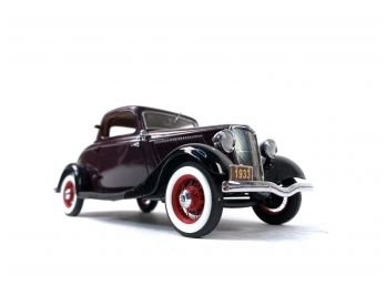 1933 Ford Deluxe Coupe  - With Title