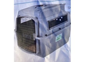 New Petmate Sky Kennel Carrier 28