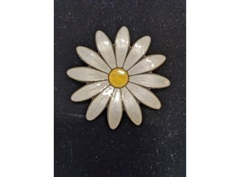 Signed Aksel Holmsen Signed Guilloche Enamel Daisy Pin / Brooch