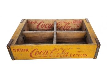 Vintage 1950s Yellow Coca-Cola Coke Red Ink 6 Pack Case Tray Bin ~ Chattanooga Cases