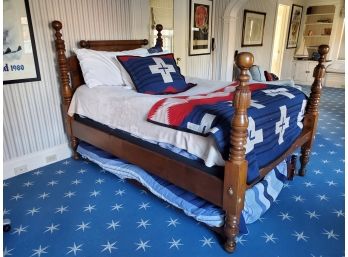 Vintage Wood Full Size Bed With Rollout Trundle Bed