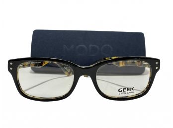 Brand New Geek Eyewear Tortoise & Black Frames With Mondo Glass Case (reading Glass Strength 2)