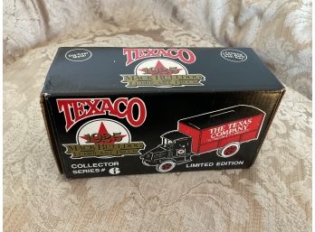 Texaco Mack Bulldog Truck Collector Series #6 Coin Bank With Key In Original Box