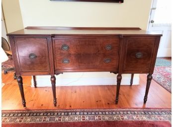 Traditional/Federal Style Side Board Or Credenza - Vintage