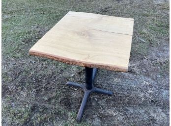 Small Table Rough Cut Finish 26x24x28.5