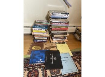 LARGE LOT OF BOOKS ON HUNTING AND GUNS