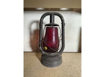 ANTIQUE DIETZ LANTERN