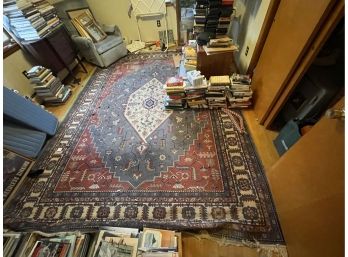 AN 81/2'  BY 11' PERSIAN CARPET