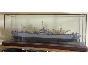 A CASED SHIP MODEL SS ROBERT WATCHMAN