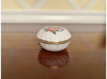 Herend Hungary Trinket/ring Porcelain Round Box  Hand Painted6037-BT H91