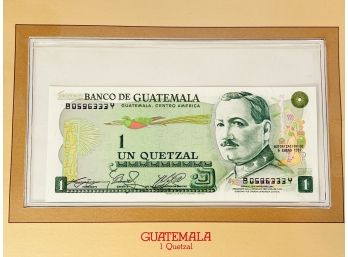 GUATEMALA   - 1 Quetzal -  Uncirculated Foreign Paper Money With Info/ History