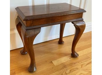 An Antique Queen Ann Style Legs Side Table