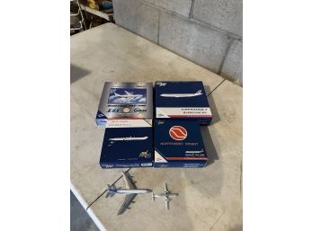 1:400 Scale Model Airplanes