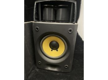 RCA Two Way Speaker System