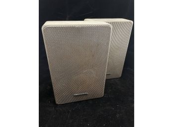 Realistic Speakers Pair Of 2