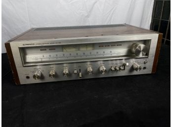 Pioneer Stereo Receiver