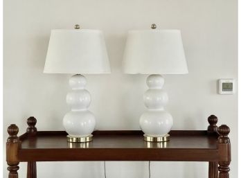 Safavieh Contemporary Triple Gourd Ceramic Table Lamps In White- A Pair