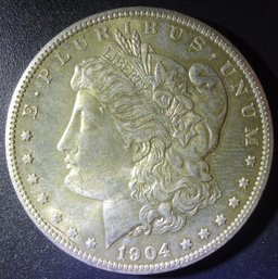 1904-O Morgan Dollar - Uncirculated Golden Toned Obv