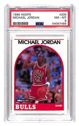 1989 Hoops Michael Jordan #200 PSA 8