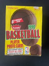 1990 Fleer Basketball Box (36 Packs) *Possible Jordan, Bird, Magic, Kemp RC*