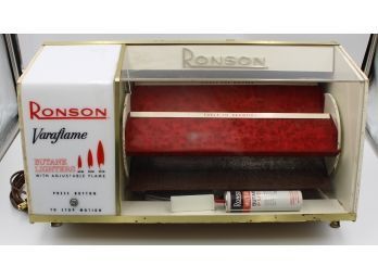 RONSON VARAFLAME ROTATING DISPLAY CASE & 25 VINTAGE LIGHTERS