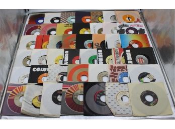 VINYL RECORDS 45RPM MISCELLANEOUS BOX LOT (QUEEN, PAUL SIMON, BRUCE SPRINGSTEEN)