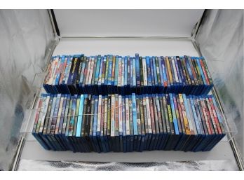 (104) COMEDY BLU RAY DISC MOVIE BOX LOT (THE HANGOVER, DESPICABLE ME)