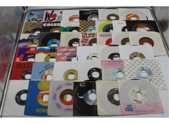 VINYL RECORDS 45RPM MISCELLANEOUS BOX LOT (BARRY MANILOW, BILLY JOEL, LED ZEPPELIN)