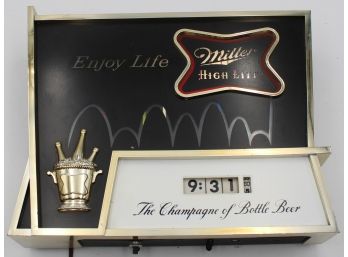 MILLER HIGH LIFE BEER ANALOG CLOCK VINTAGE BEER SIGN