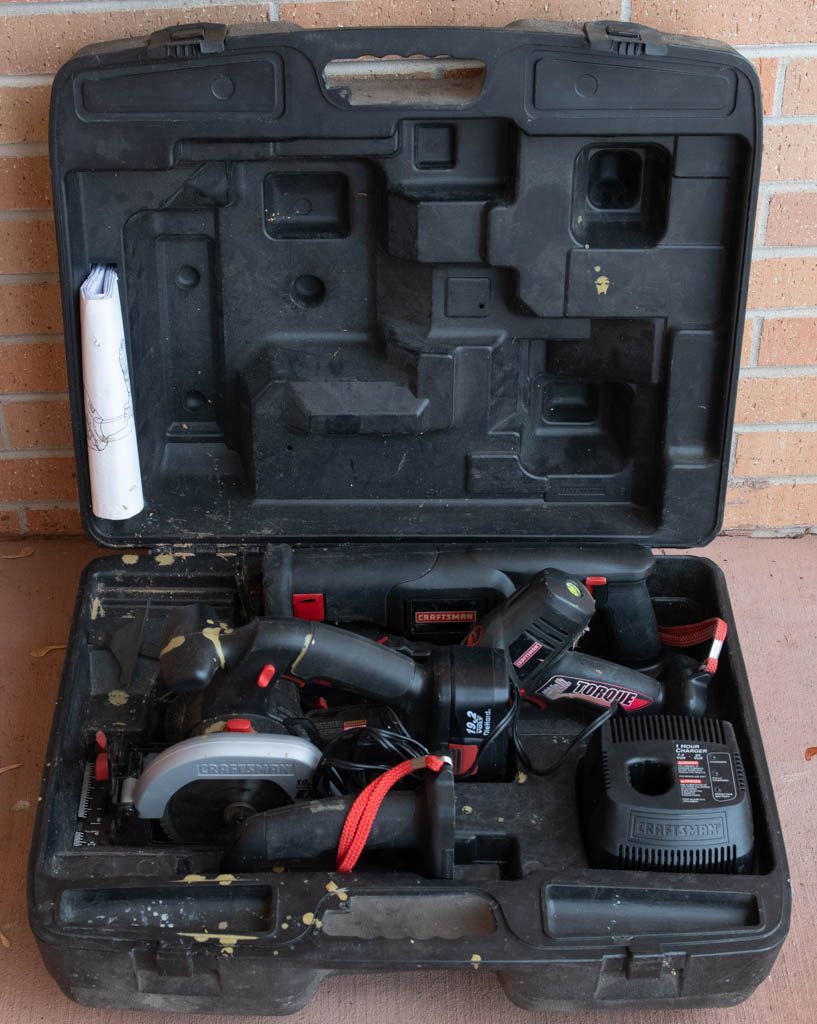 Craftsman 4 Piece Battery Operated Tool Set Reciprocating Saw, Trim Saw